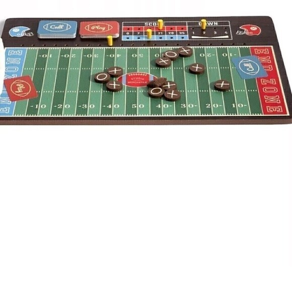 STUDIO MERCANTILE Football Playmaker Strategy Board Game Set - Picture 7 of 7